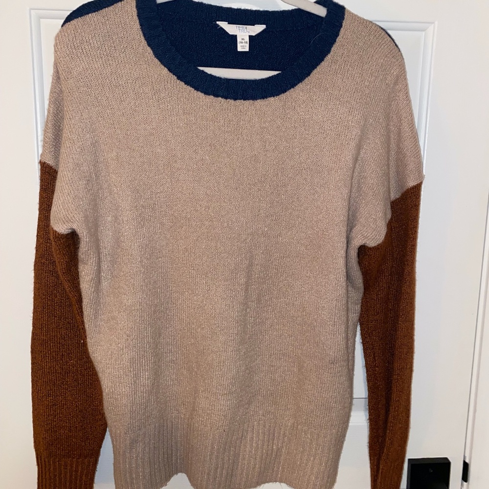 Time and Tru Multi-Colored Sweater